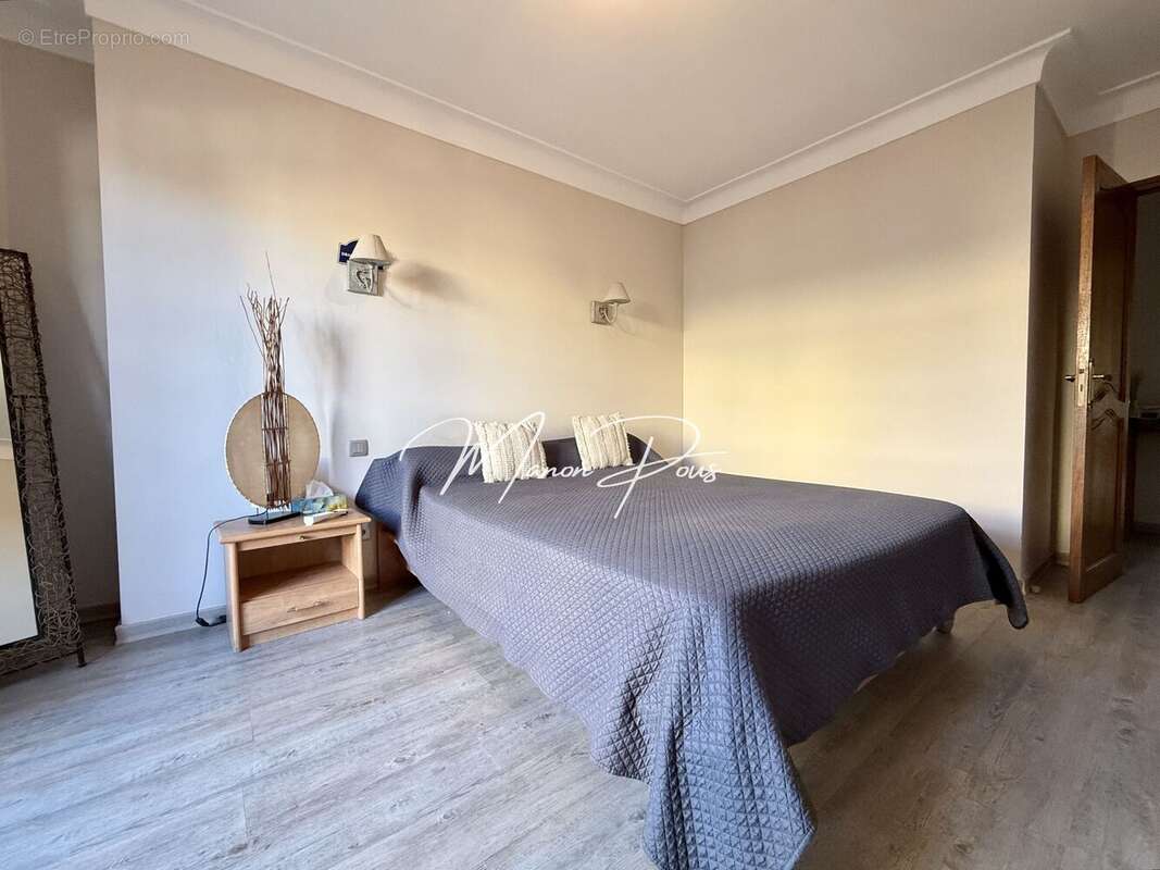 Maison à SAINT-ESTEVE