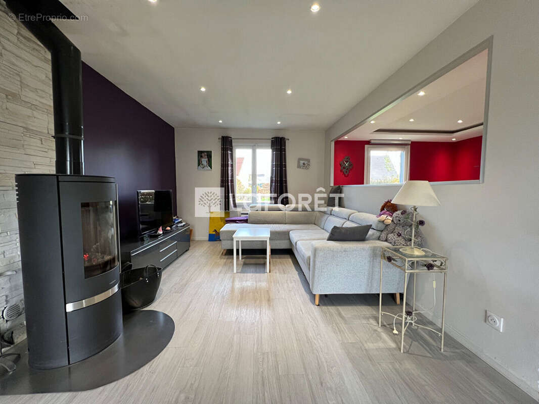 Maison à SERVAVILLE-SALMONVILLE