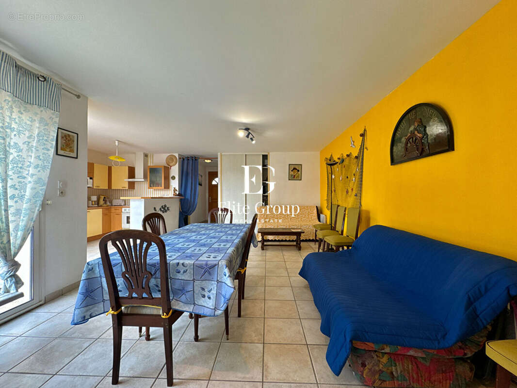 Maison à PORT-DES-BARQUES