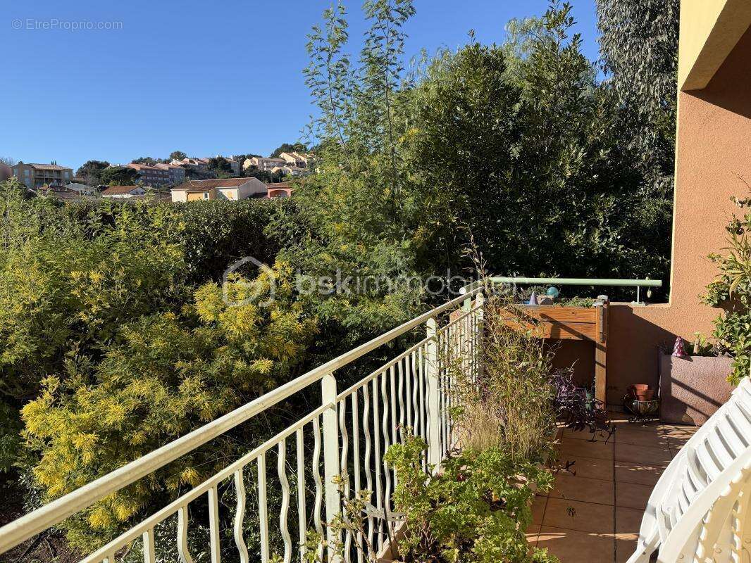 Appartement à LA CROIX-VALMER