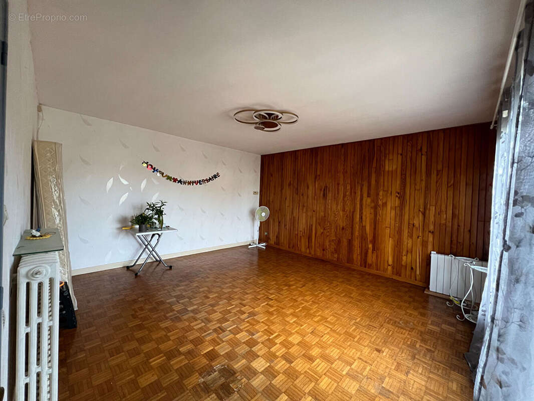 Maison à PREMILHAT