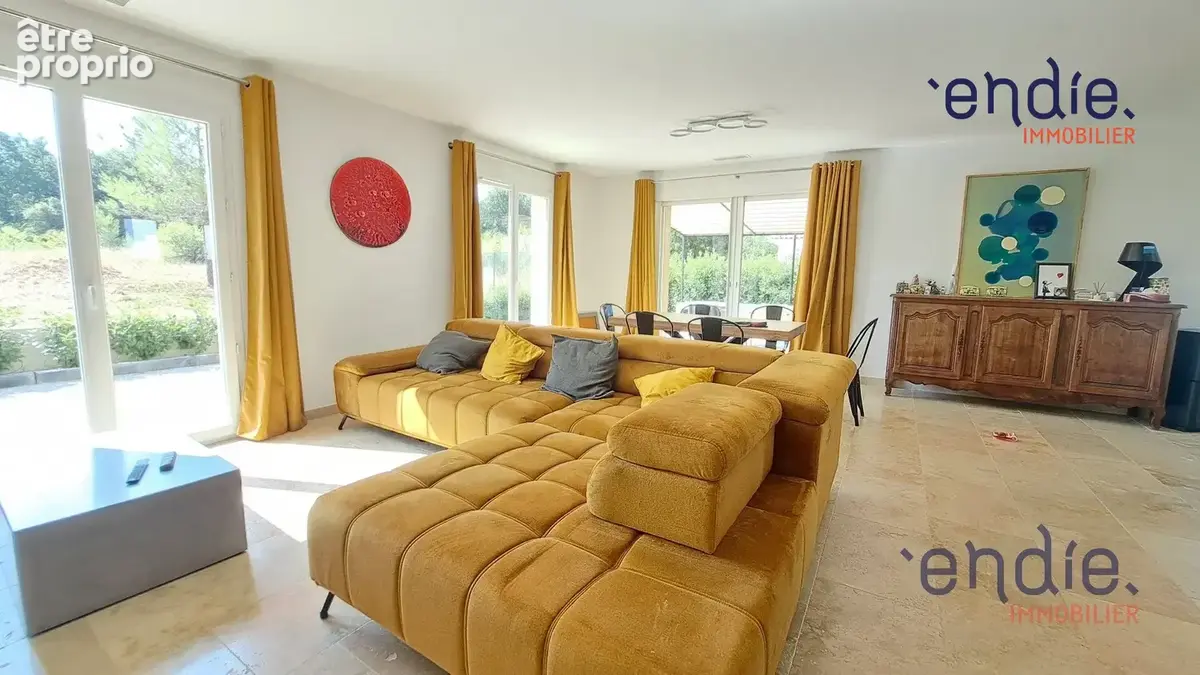 Maison 4 pièces 112 m² à vendre à Le Thoronet (83340) - photo 7