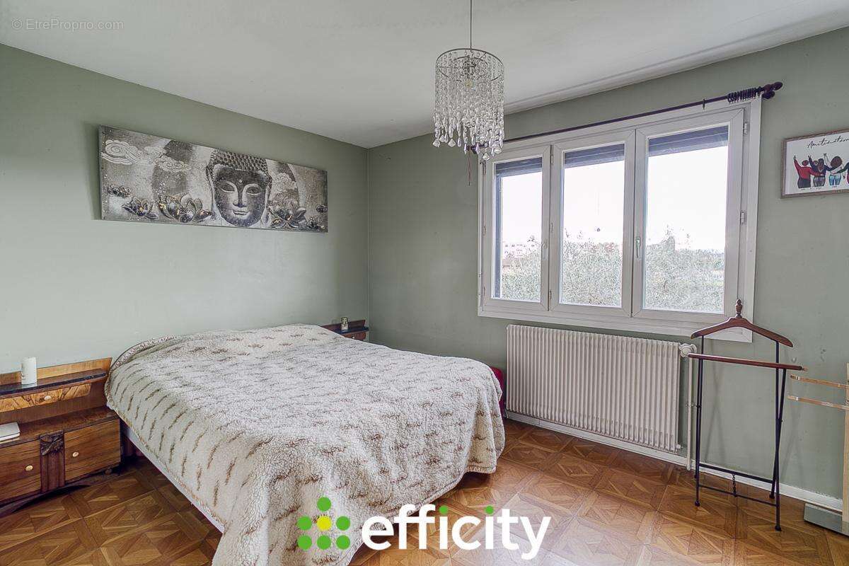 Maison à SAINT-SYMPHORIEN-D'OZON