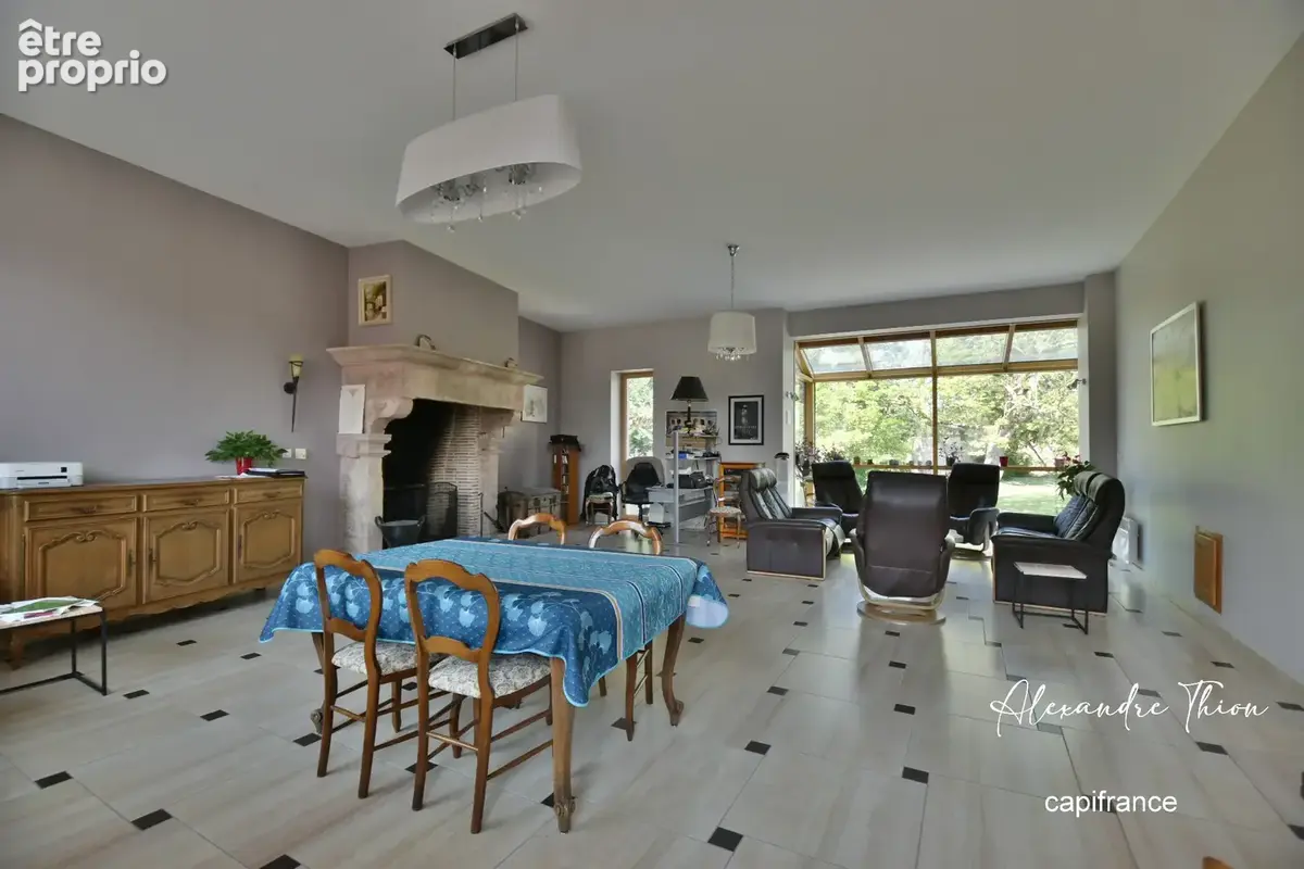 Maison à vendre 12 pièces  (01) - photo 5