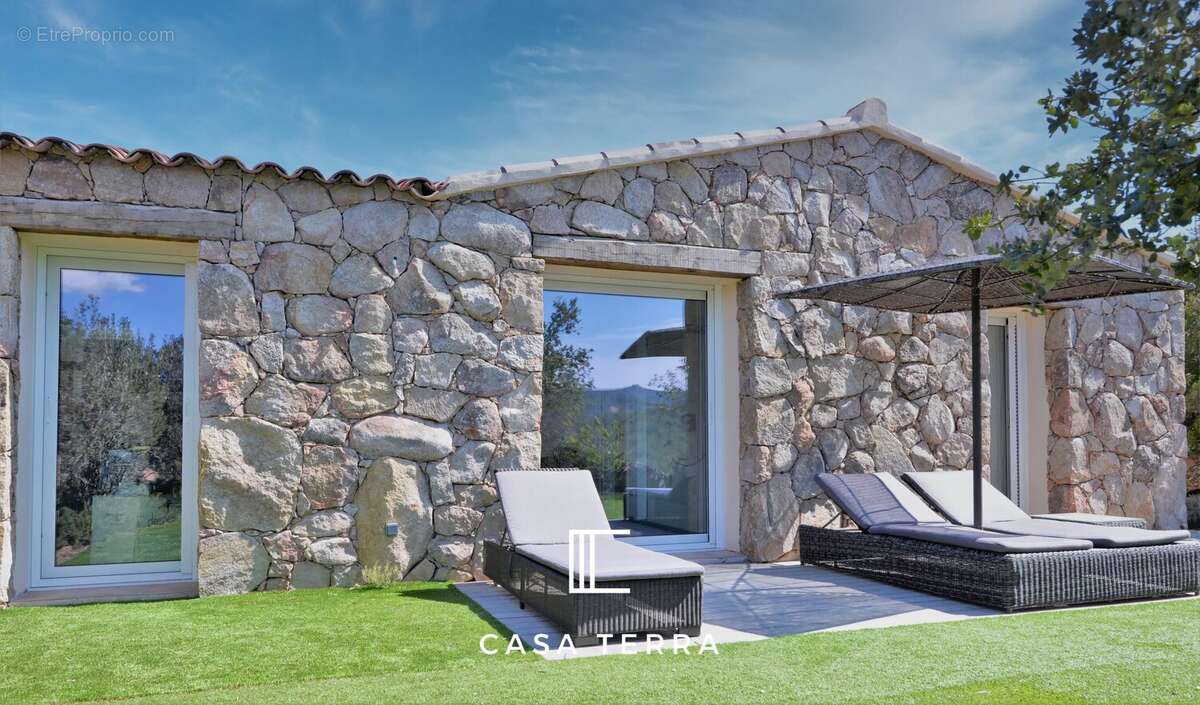 Maison à PORTO-VECCHIO