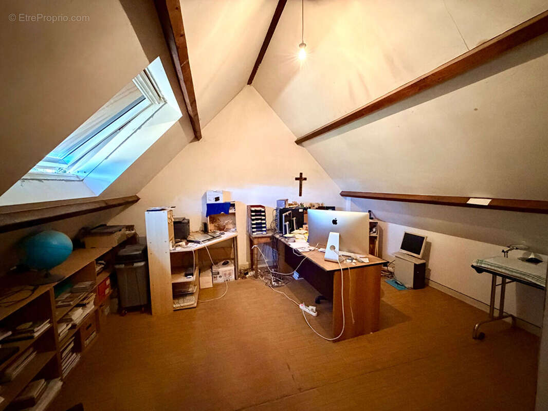 Ensemble GUEMENE-PENFAO Maison, dépendances sur  1 Hectare 4 de terrain - photo 8