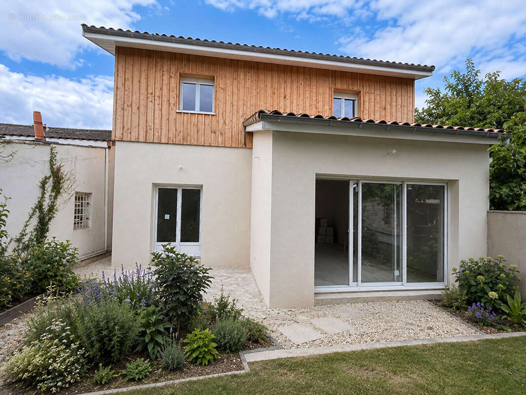 Maison à BEGLES
