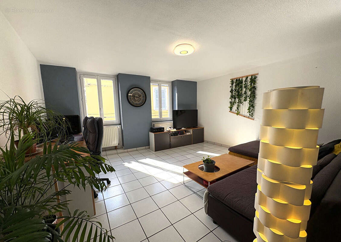 Appartement à MOIRANS