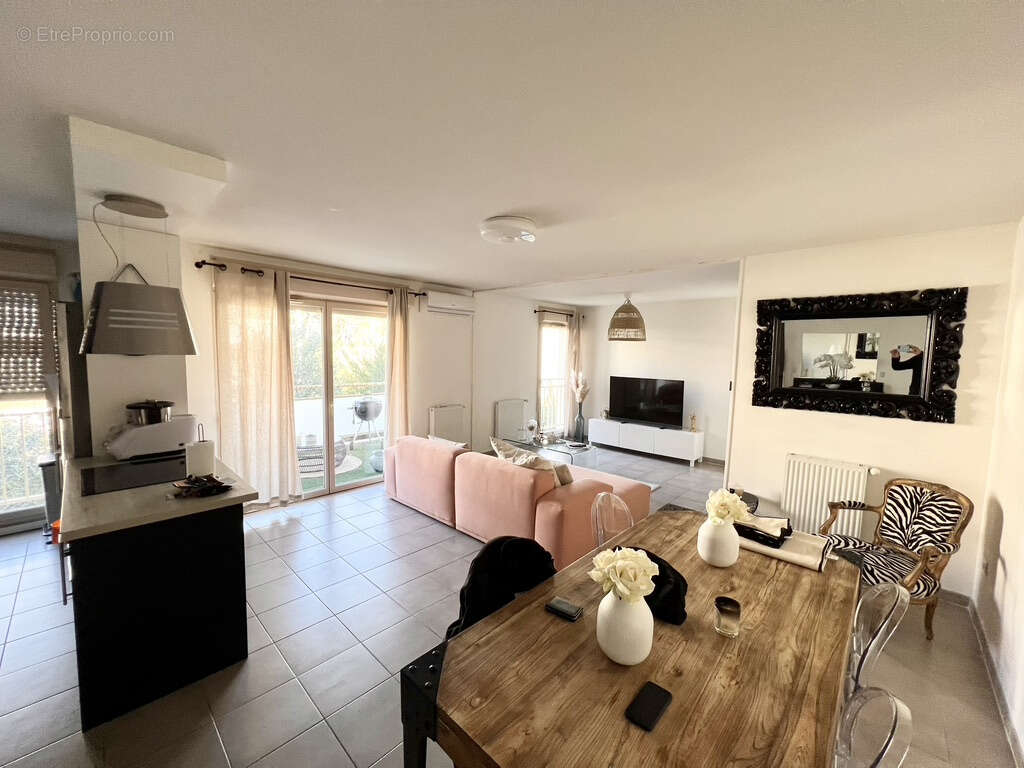 Appartement à MARSEILLE-12E