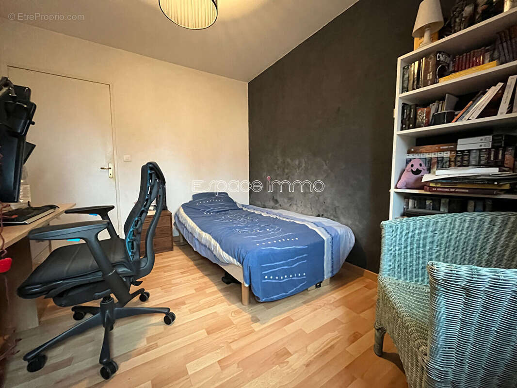 Appartement à MONT-SAINT-AIGNAN