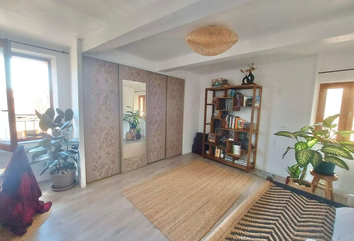 Maison à CALLIAN