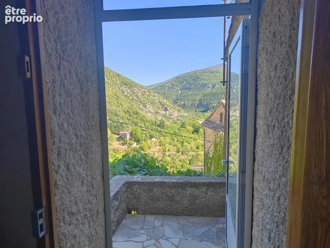 Maison de village - photo 12