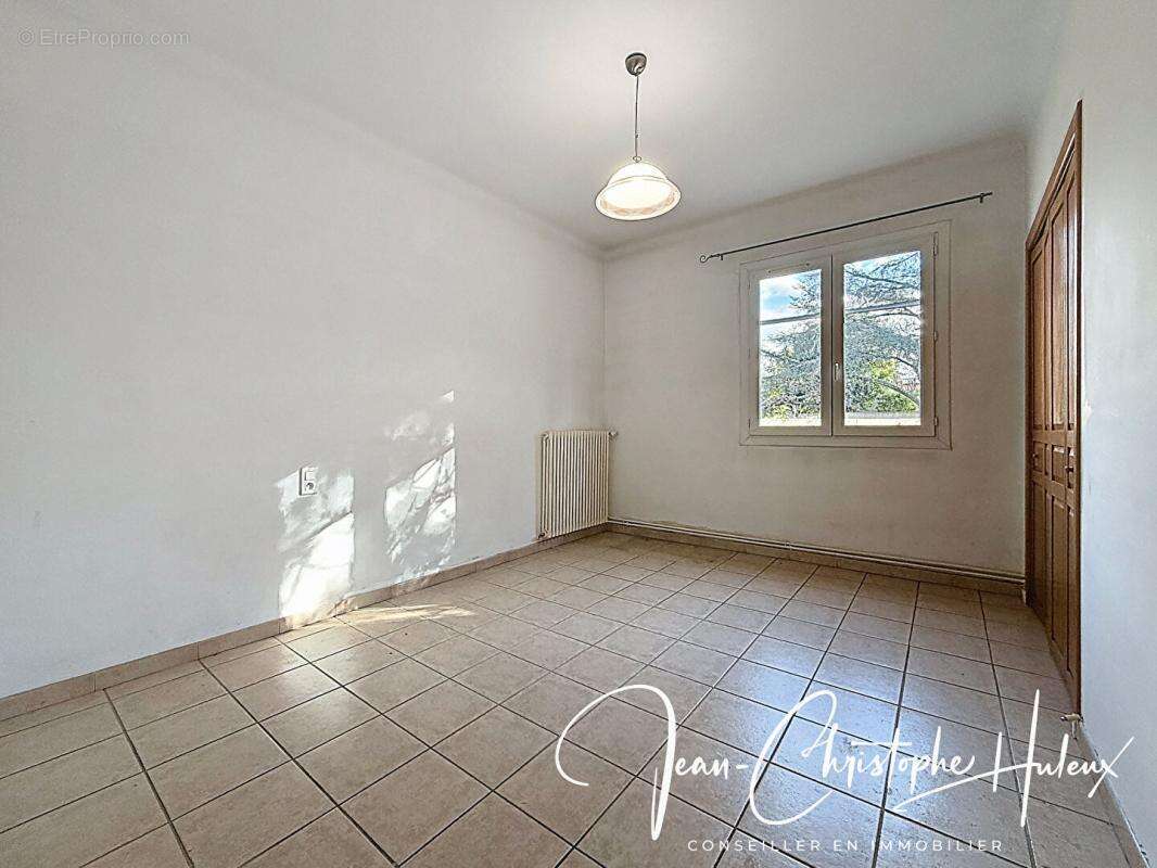 Maison à BOUILLARGUES