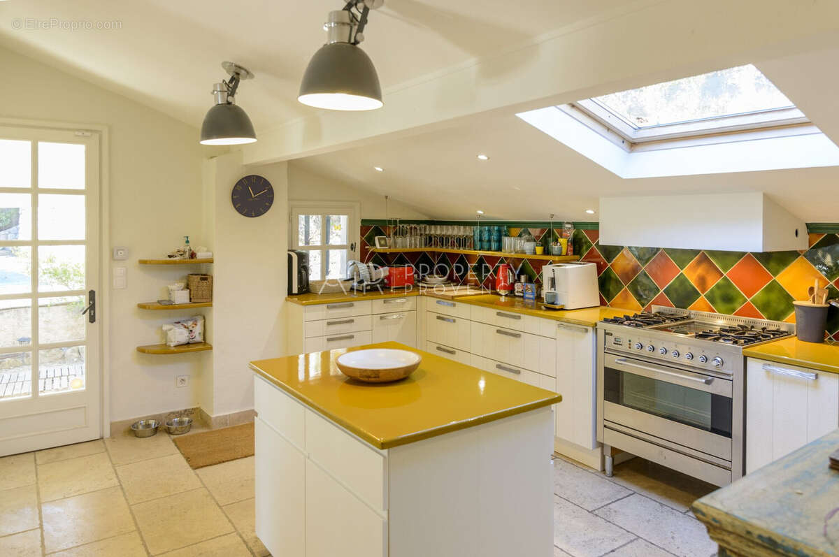 AIR Property Provence - Maison à MERINDOL