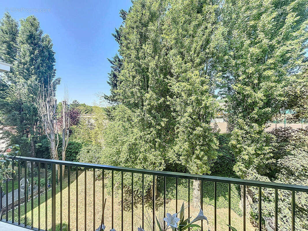 Appartement à FONTENAY-AUX-ROSES