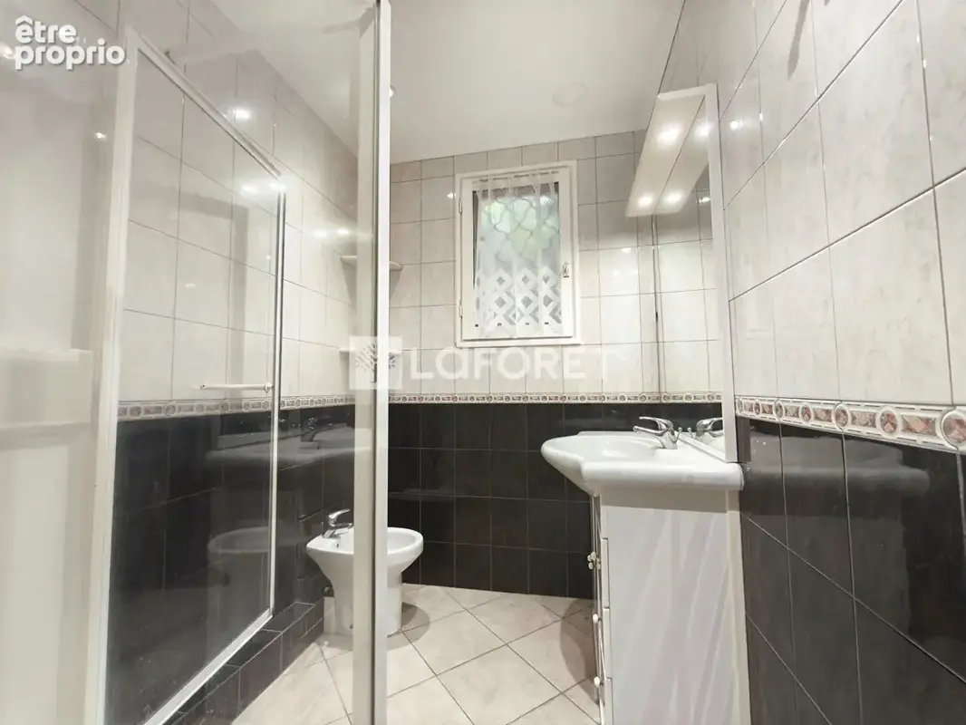 Maison de plain-pied avec 3 chambres, garage et jardin à Saint-Jean-Pla-de-Corts - photo 6