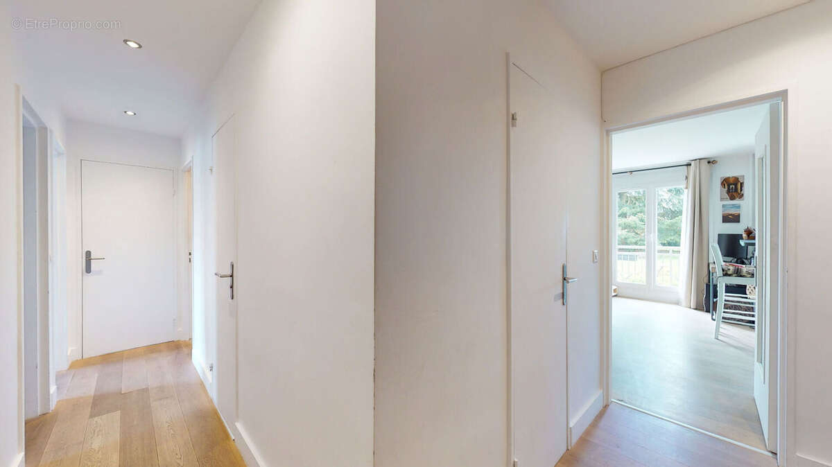 Appartement à BOIS-D'ARCY