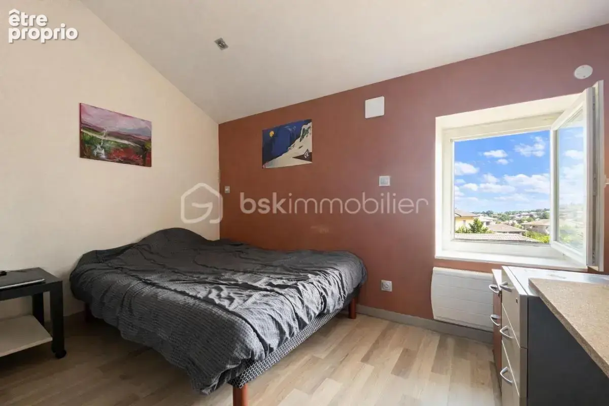 Maison familiale 5 chambres – Brindas, limite Craponne – Terrasse XXL & jardin - photo 10