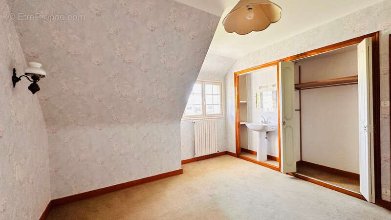 Maison à PLOMODIERN