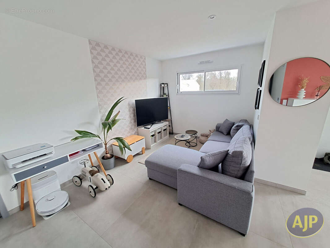 CHALLANS - Maison 3 chambres - photo 5