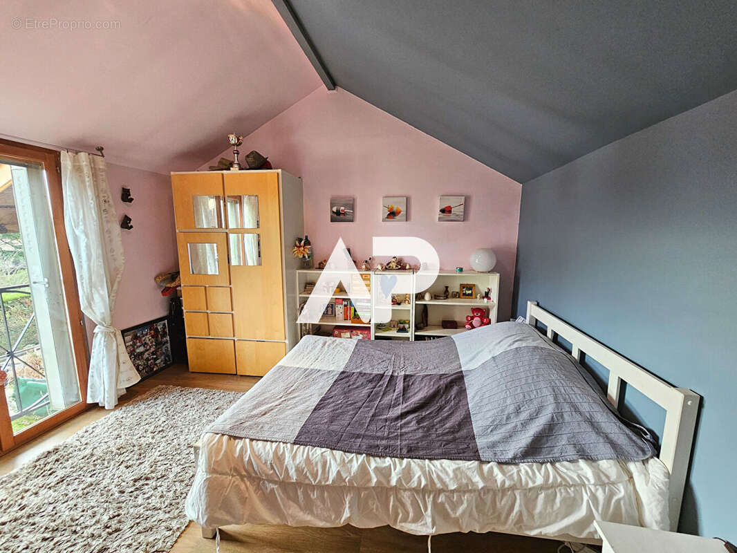 Maison à SAINT-GRATIEN