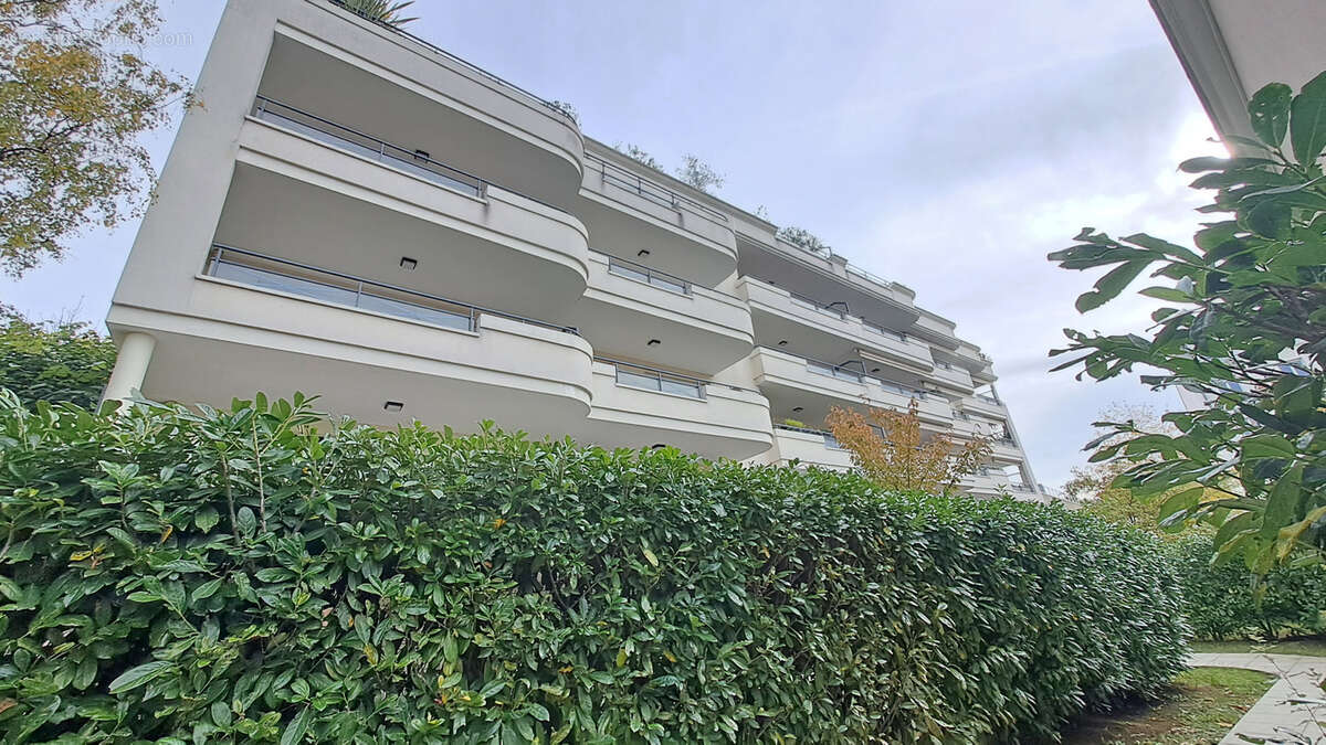 Appartement à LE PERREUX-SUR-MARNE