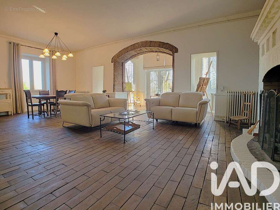 Photo 8 - Maison à SAINT-PANTALEON-DE-LARCHE