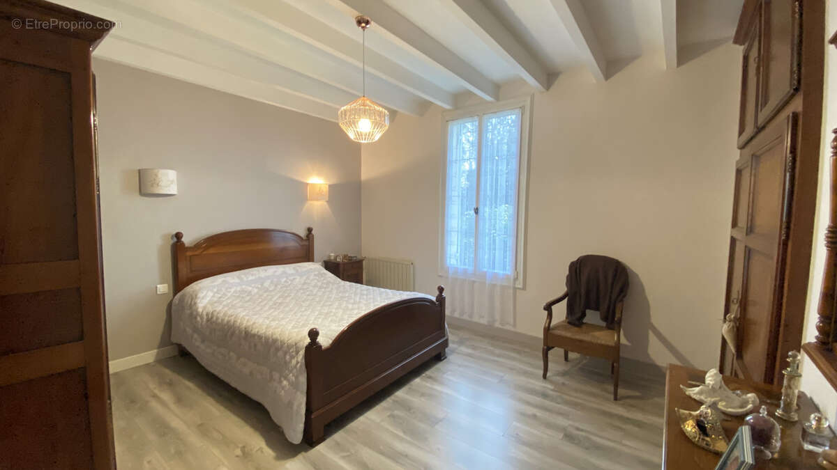 Maison à CHAMPAGNOLLES