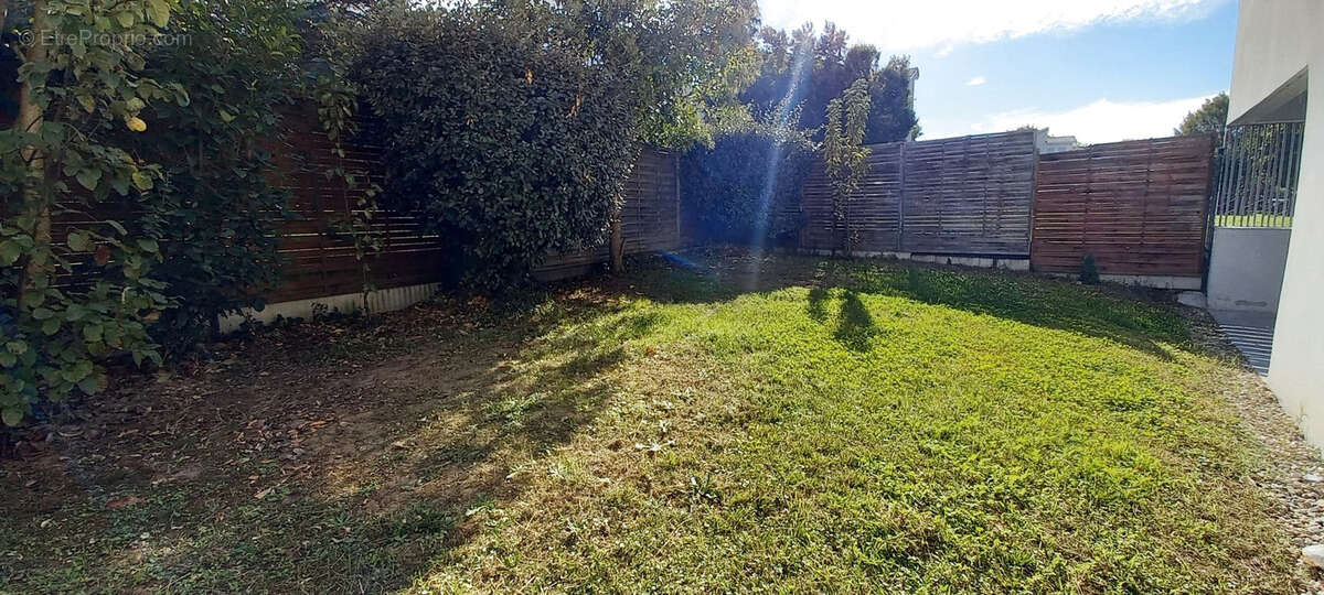 Appartement à AMBARES-ET-LAGRAVE