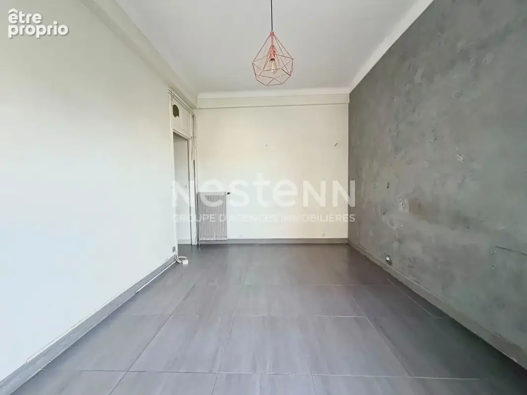 Appartement 2 pièces à vendre à Nice - Haut de Saint-Roch - photo 3
