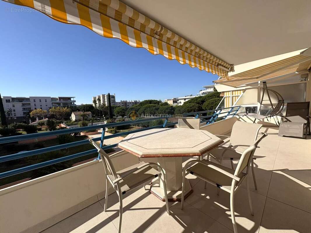 Appartement à FREJUS