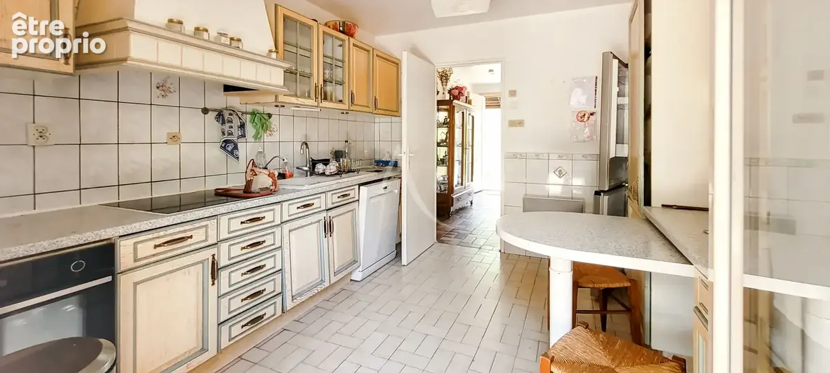 À vendre ! Charmante maison de plain-pied de 100 m² sur un beau terrain de 471 m². - photo 9