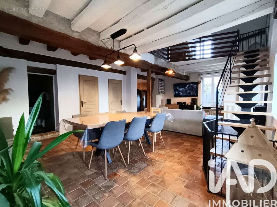 Photo 2 - Maison à SUEVRES