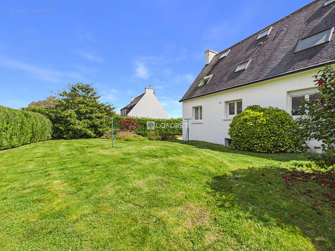 Maison à PLOMELIN