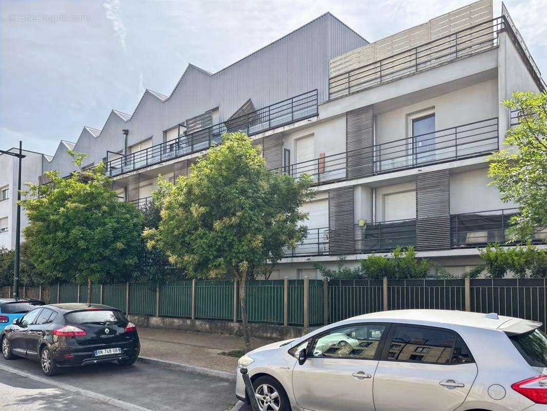 Appartement à CORBEIL-ESSONNES
