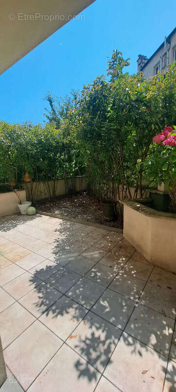 Appartement à NOGENT-SUR-MARNE