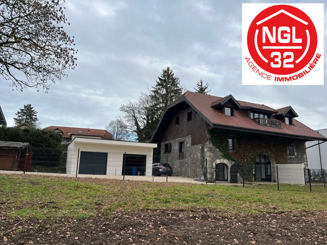 Maison à VILLY-LE-PELLOUX