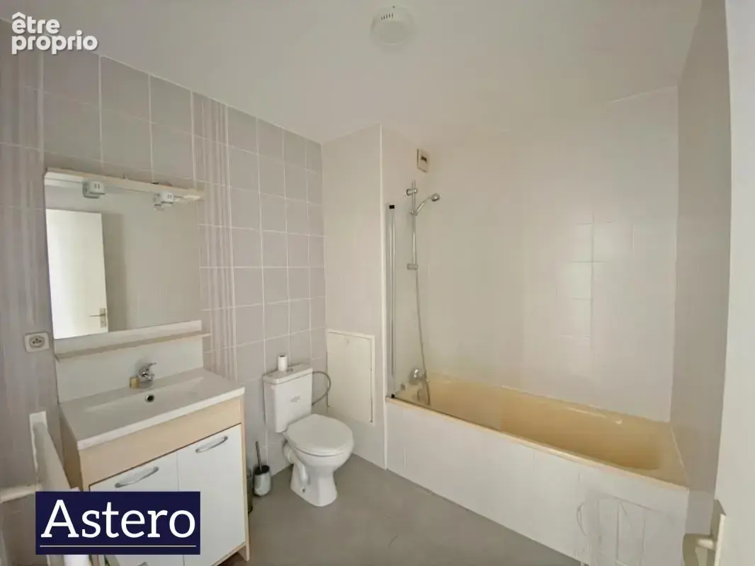 Appartement T2 avec Balcon - Vannes - photo 7