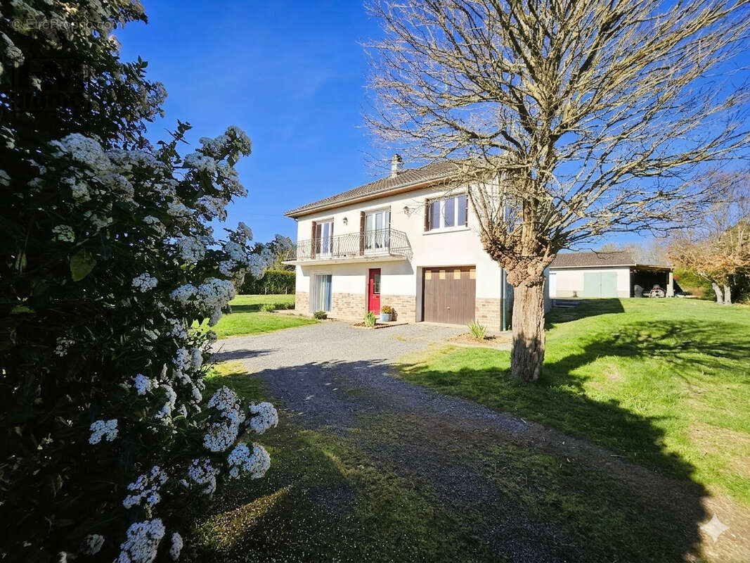 n°2 - Maison à NEXON