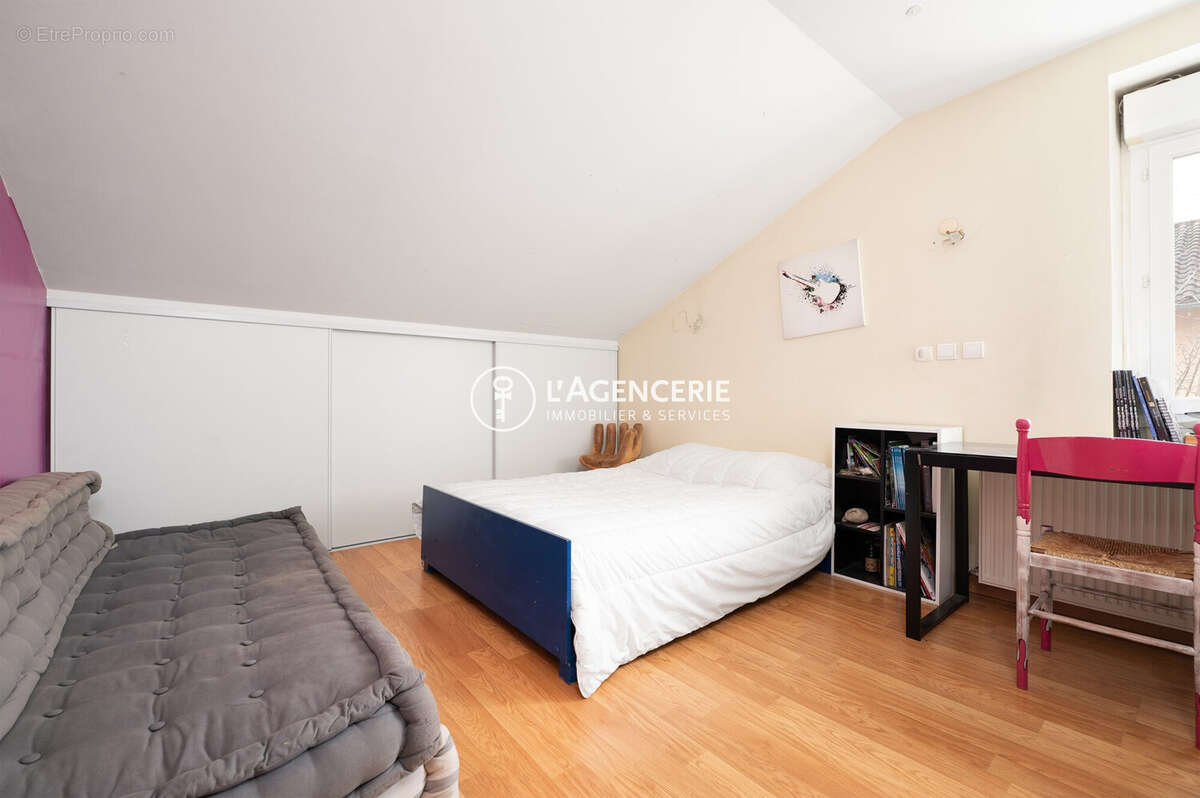 Maison à SAINT-JUERY