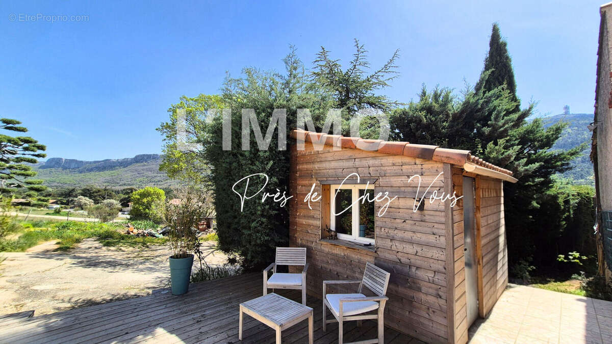Maison à PLAN-D'AUPS-SAINTE-BAUME