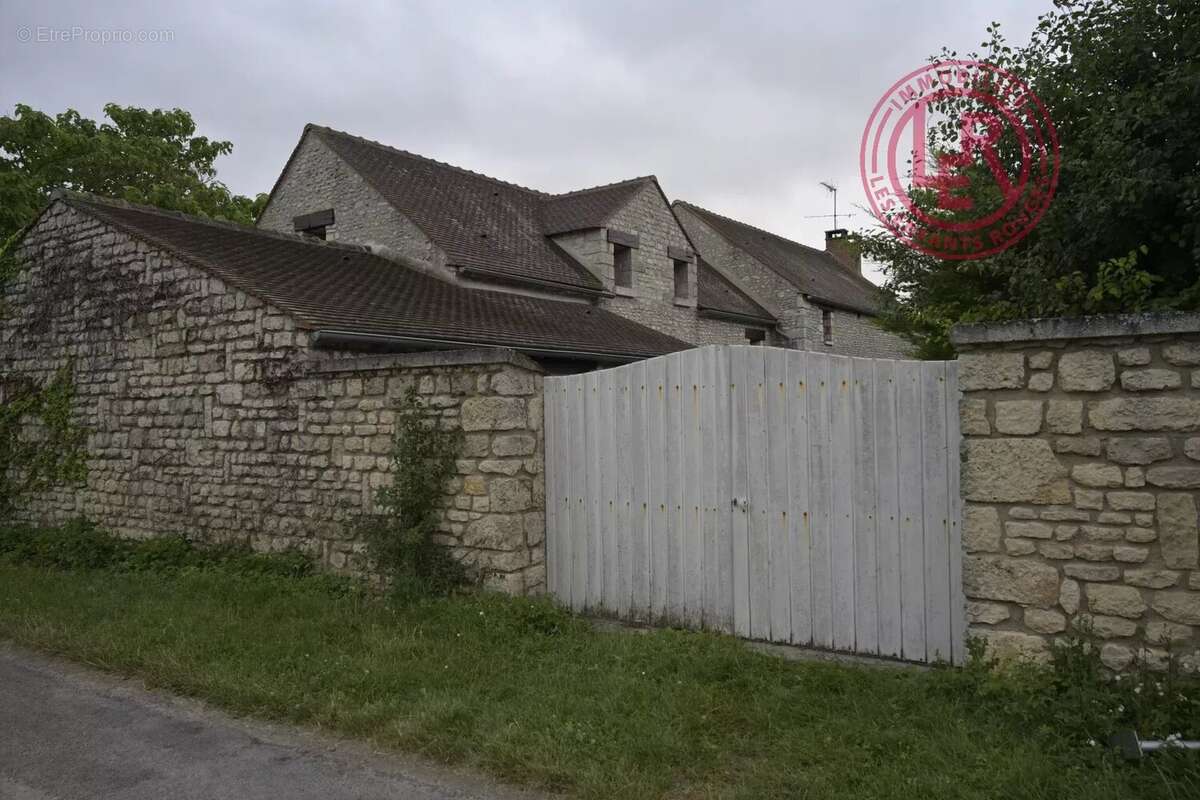 Maison à SCEAUX-DU-GATINAIS