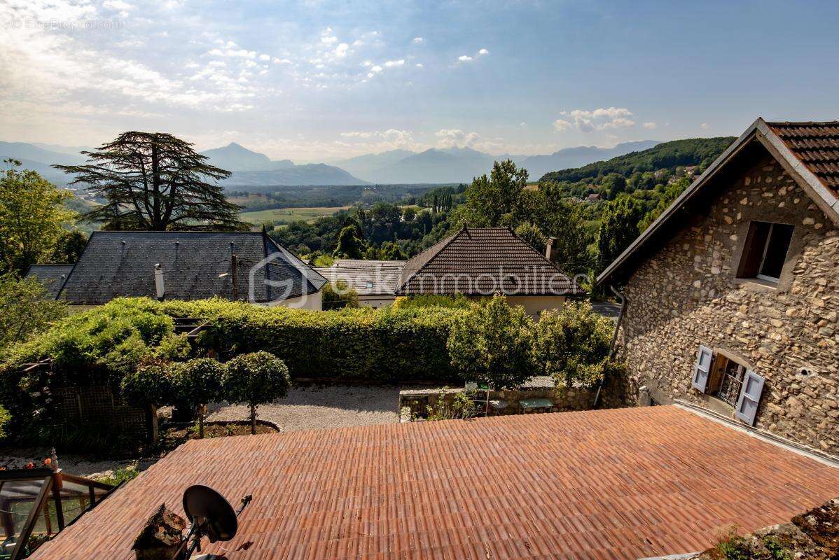 Maison de caractère 205m2 à la campagne, à 10 minutes du canton de Genève - photo 27