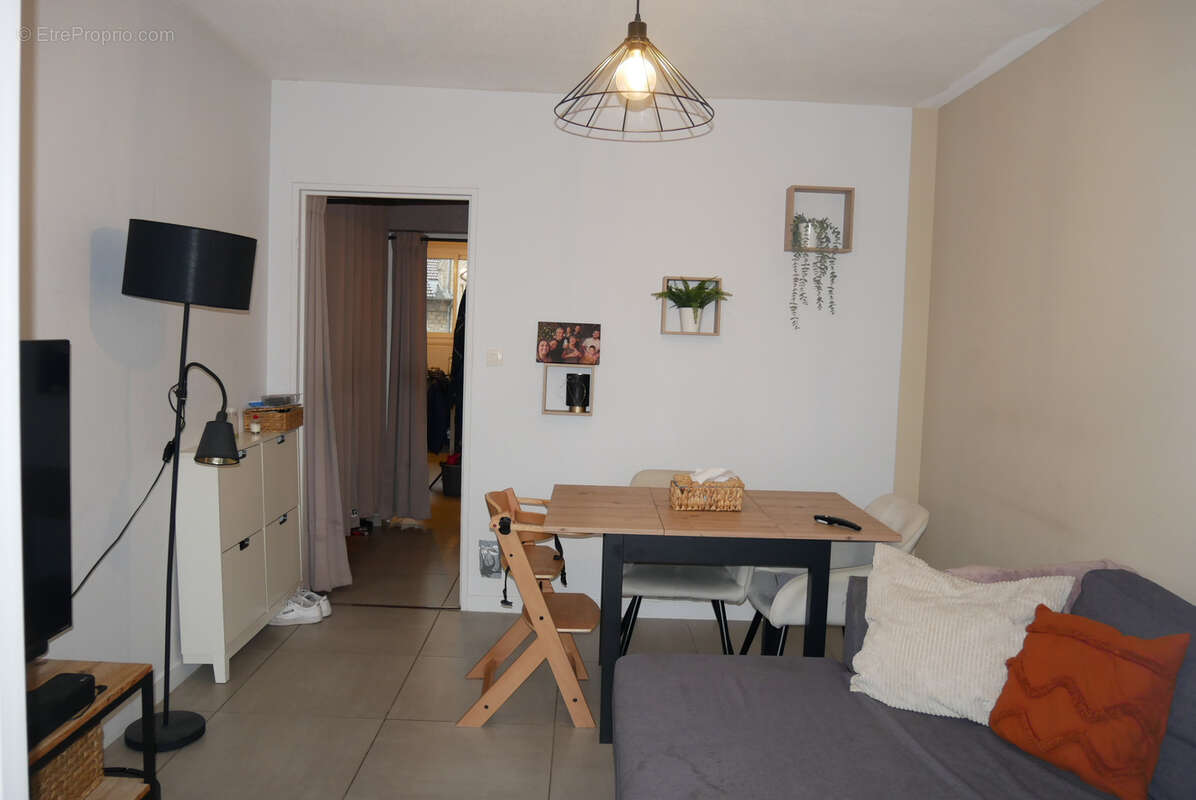 Appartement à VENISSIEUX