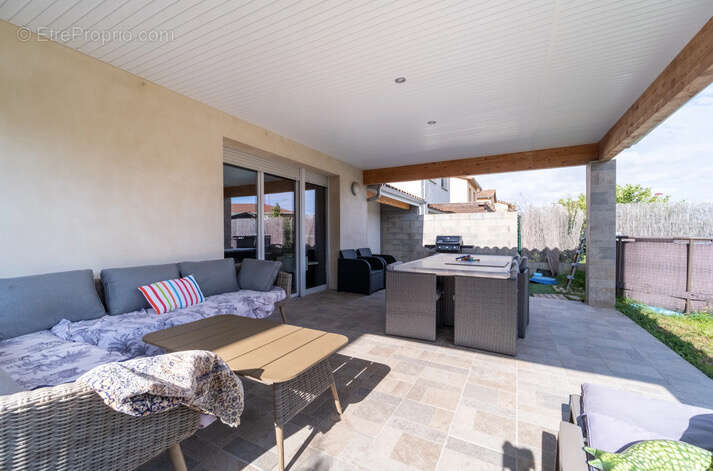 Maison t4/5 de 100m2 environ - photo 8