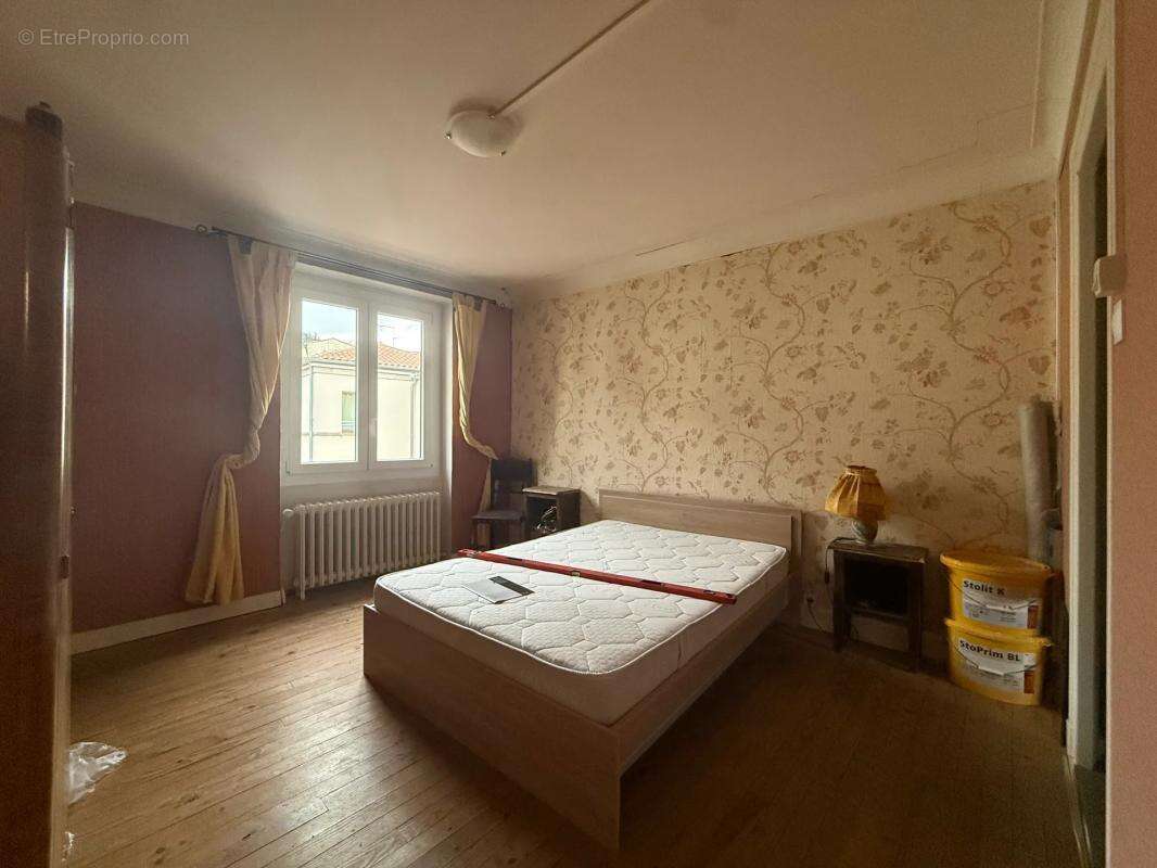 Maison à SAINT-HEAND