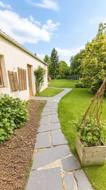 Maison individuelle Semi plain-pied - 117 m² - 3 chambres + bureau – cour – garage - dépendances – Valenciennes - photo 11