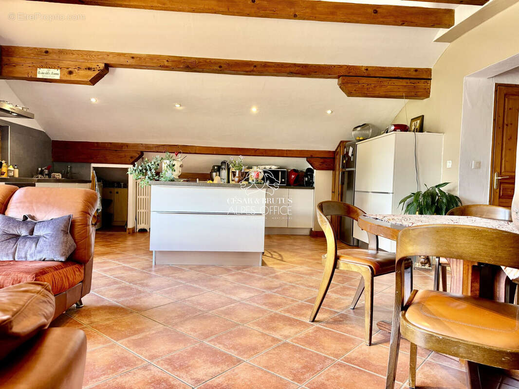 Appartement à PASSY