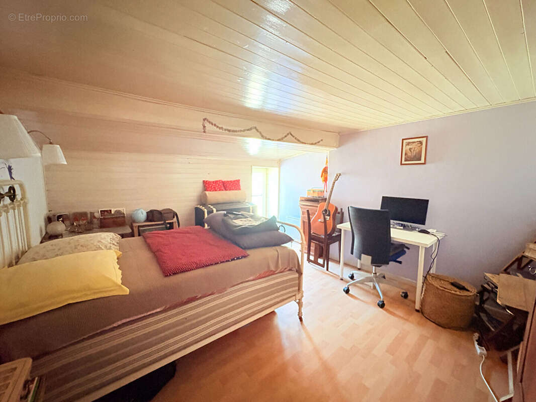 Maison à SAINT-GELAIS