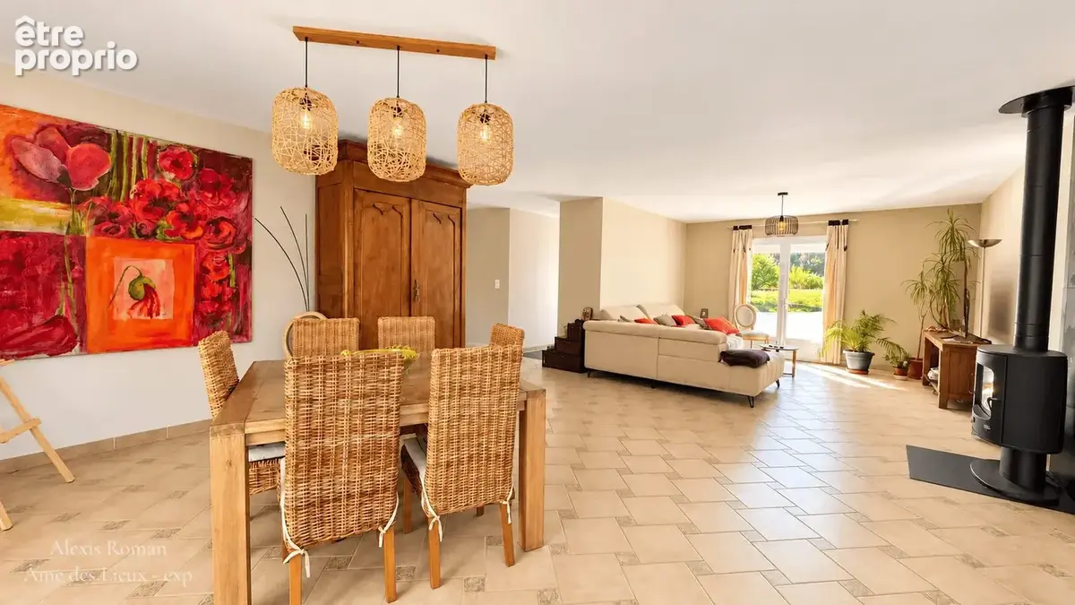 Maison 5 pièces 147 m² à vendre à Villefranche-De-Lonchat (24610) - photo 3